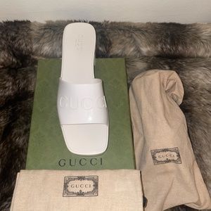 💖Amour Certified💖2021 Gucci Rubber Slide Sandals